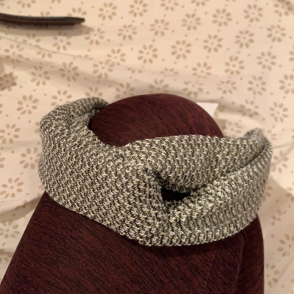 Cloth headband - Picture 2 of 2